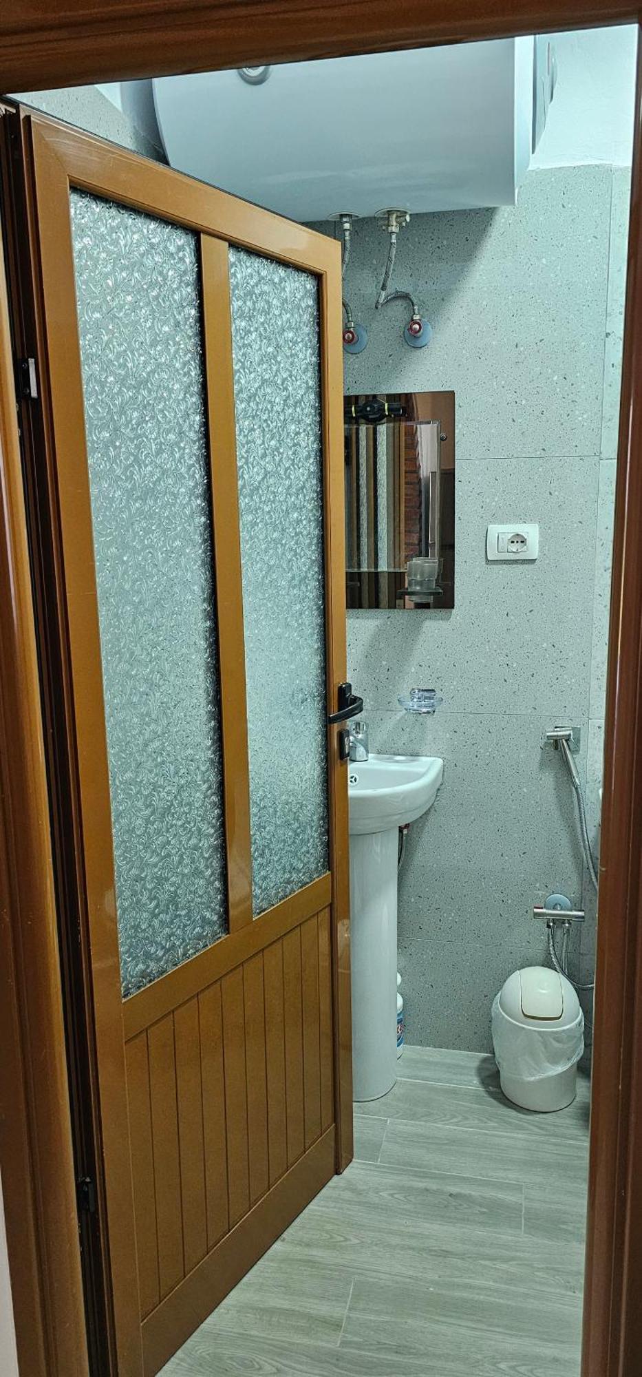 בראט Aliaj Guest House מראה חיצוני תמונה