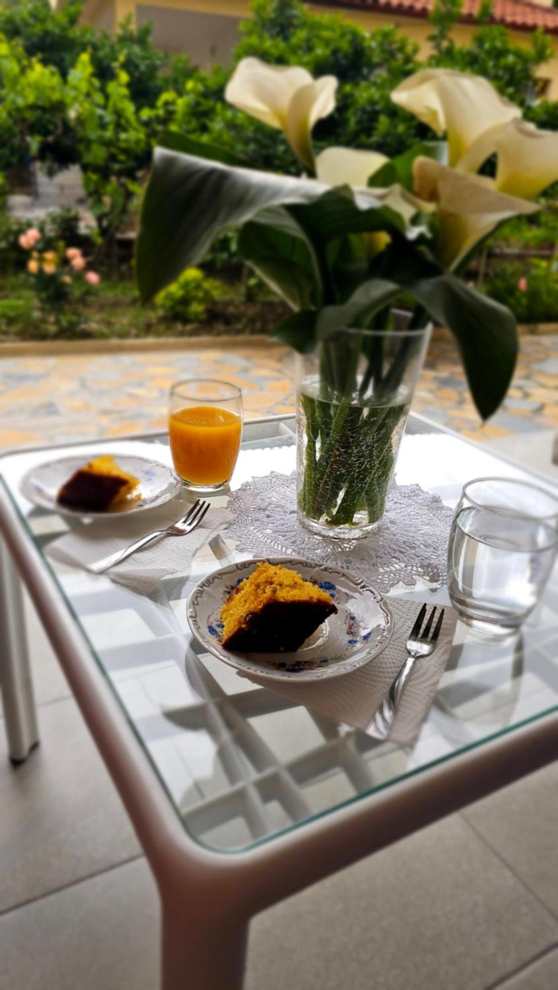 בראט Aliaj Guest House מראה חיצוני תמונה